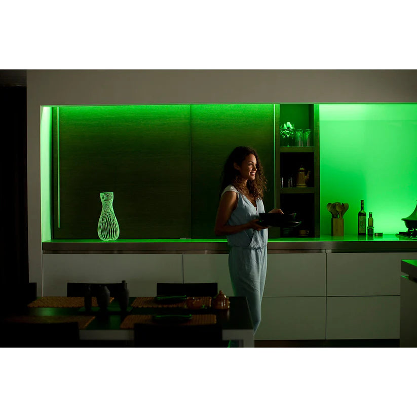 Philips Hue Lightstrip Plus - 2m green cabinet